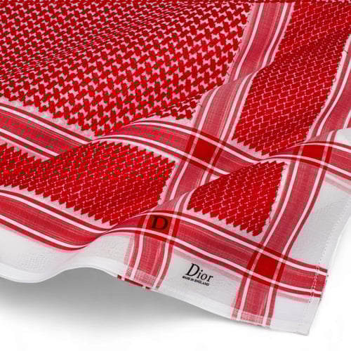 شماغ ديور كلاسيك