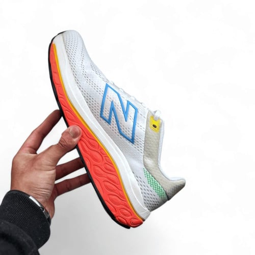 1080V13 نيوبالانس