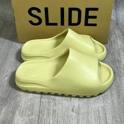 سليبرات اديداس