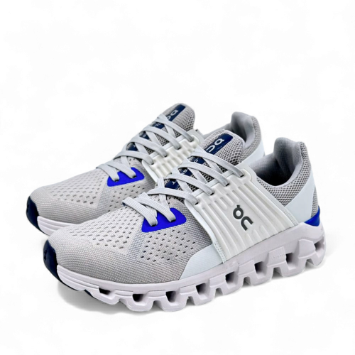 شوز أون راننيغ كلاود سوفيت 3 اوف وايت