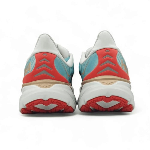 HOKA ONE ONE Clifton 8