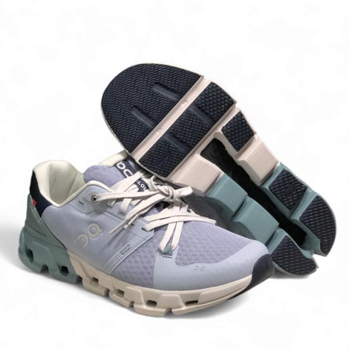 حذاء On Cloudflyer 4