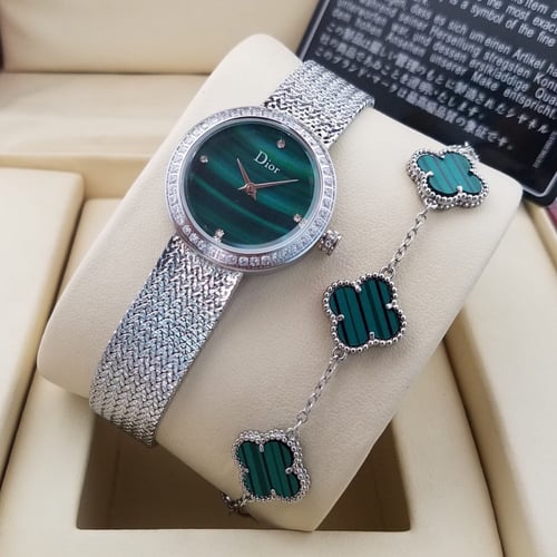 طقم ديور نسائي