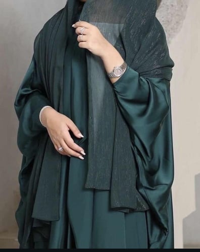 عباية بشت