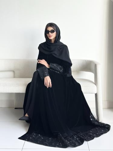 عباية هيبة المخمل للمناسبات