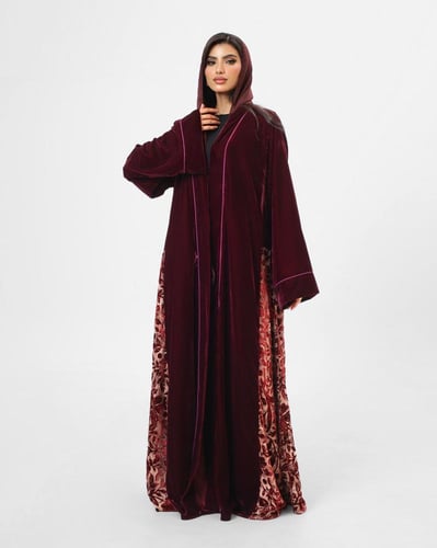 عبايه مخمل عنابي وشيفون مخمل