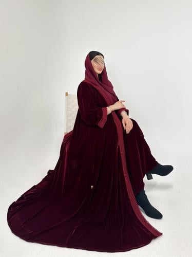 عباية المخمل العنابي المغربية