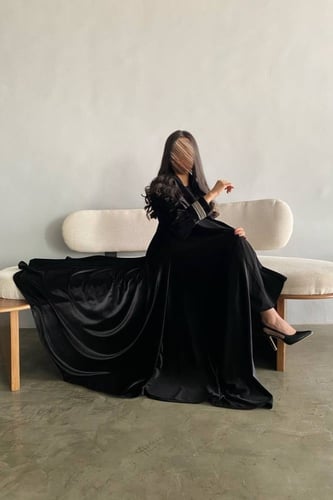 عباية لمسة ملكية