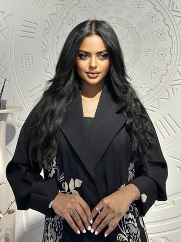 عباية همس الورد