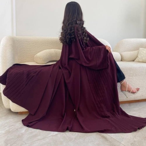 عباية سحر العناب