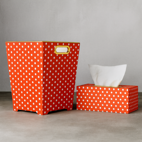 سلة مهملات مع علبة منديل لون برتقالي وأبيض