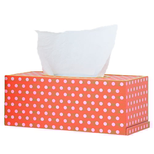 سلة مهملات مع علبة منديل لون برتقالي وأبيض