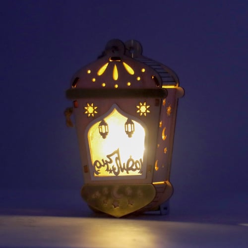 فوانيس خشبية بإضاءة ليد