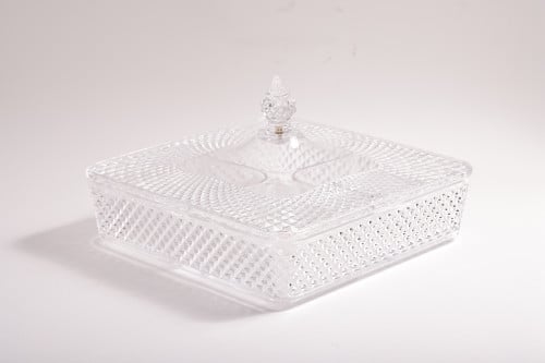 صينية أكرلك مربع مقسم شفاف