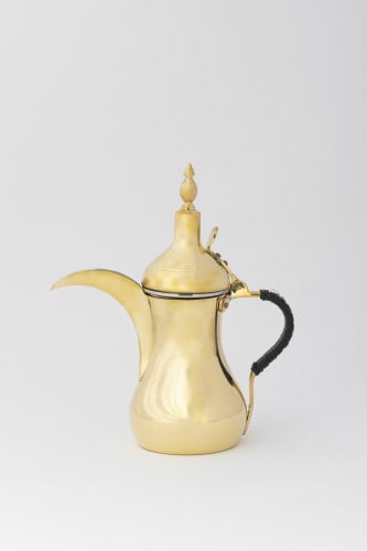 دلة ذهبي هندية