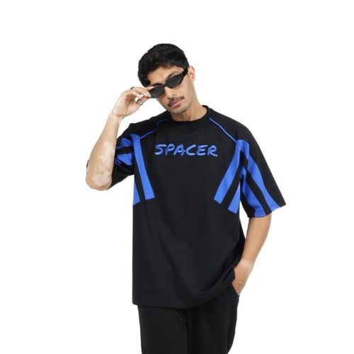 T-shirt black blue ribbons