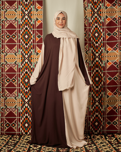 شرشف صلاة بلونين البيج والبني الغامق - سحاب