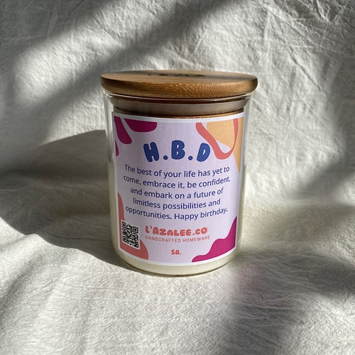 شمعة H B D بعبارة انجليزية