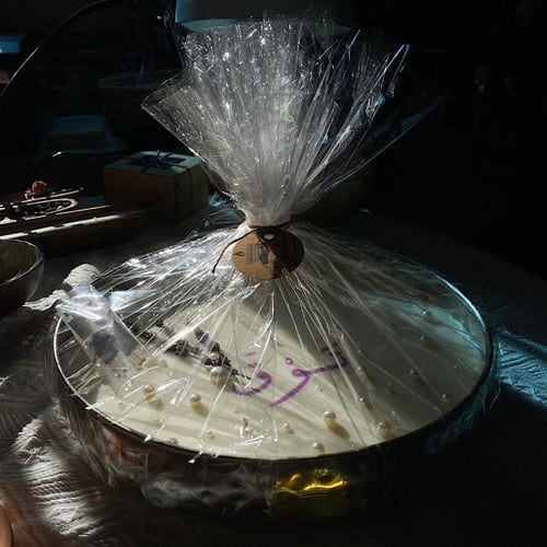 شمعة كبيرة جداً ٨ فتائل