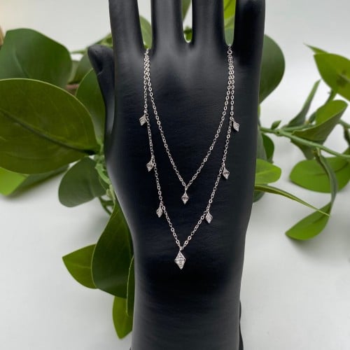 سلسال فضة بتصميم بشكل ناعم