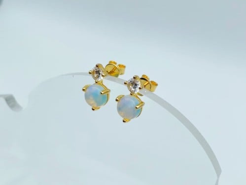 حلق فضة نسائي مرصع بالكريستال