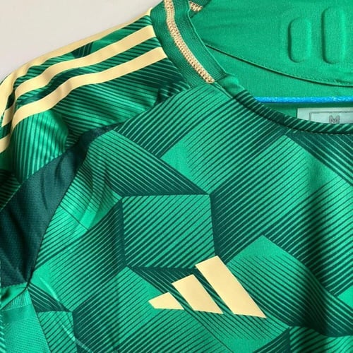 تيشيرت المنتخب السعودي الأخضر 2024-2025 نسخة اللاع...