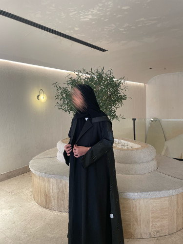 Black jakar abaya