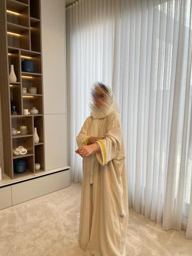 Beige abaya
