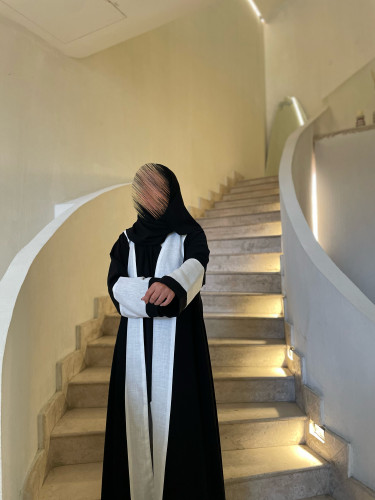 Black X white abaya