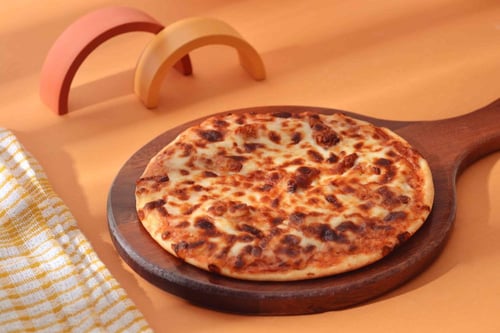 بوكس بيتزا بيبروني حجم وسط