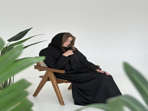 عباية كريب سوداء