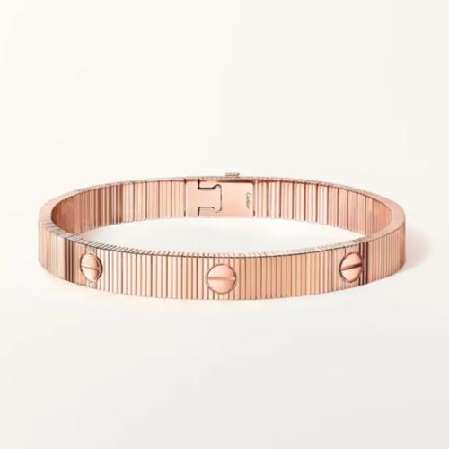 اسوارة لوف unlimited