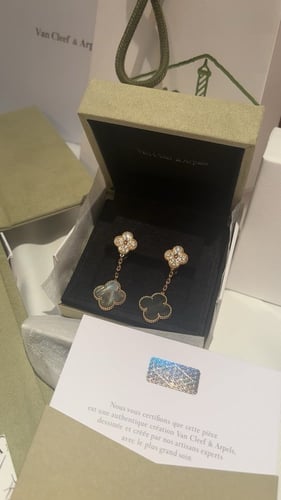 حلق ماجيك الامبرا عرق اللؤلؤ-روز قولد