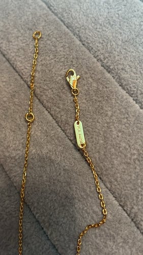 سلسال سويت الامبرا حجر ابيض