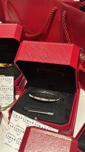 اسورة لوف فل دايموند نحيفة-سلفر