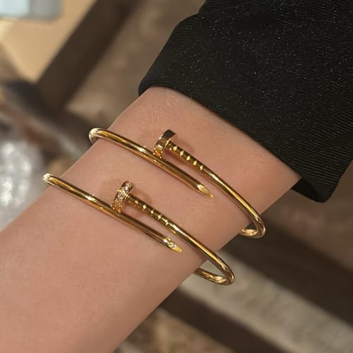 اسورة جست ان كلو قولد-سادة