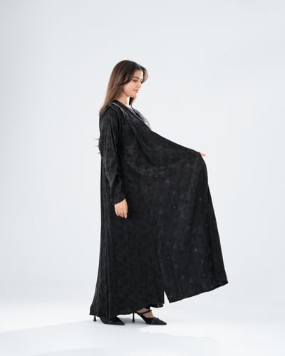 عباية حرير تركي جاكار كسرات - لون اسودعملي فاخر من...