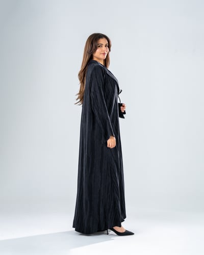 عباية حرير تركي جاكار - لون اسود فاخر بإطلالة أنيق...