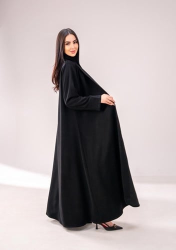 عباية كريب اندنوسي تطريز-لون اسود بسيط فاخرة