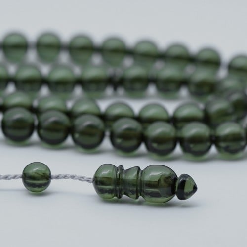 سبحة بكلايت 10 mm بتمليكة لون عشبي شفاف