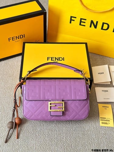 شنطه فندي | Fendi