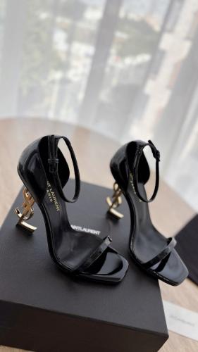 كعب سان لوران|YSL