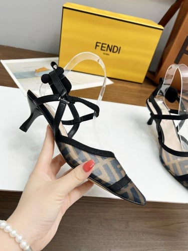 هيلز فندي | Fendi