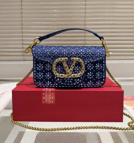 شنطه فالنتينو | Valentino
