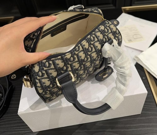 شنطه ديور| Dior