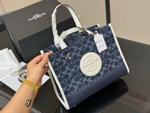 شنطه كوتش| coach