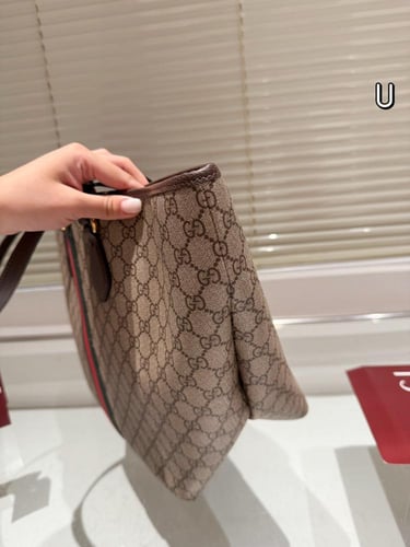 شنطه قوتشي| Gucci