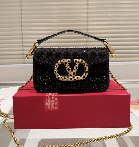 شنطه فالنتينو | Valentino