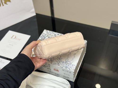 شنطه ديور | DIOR