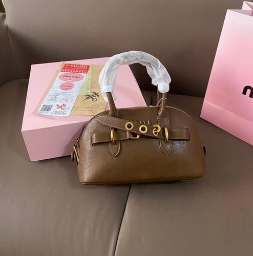 شنطه ميوميو| miumiu